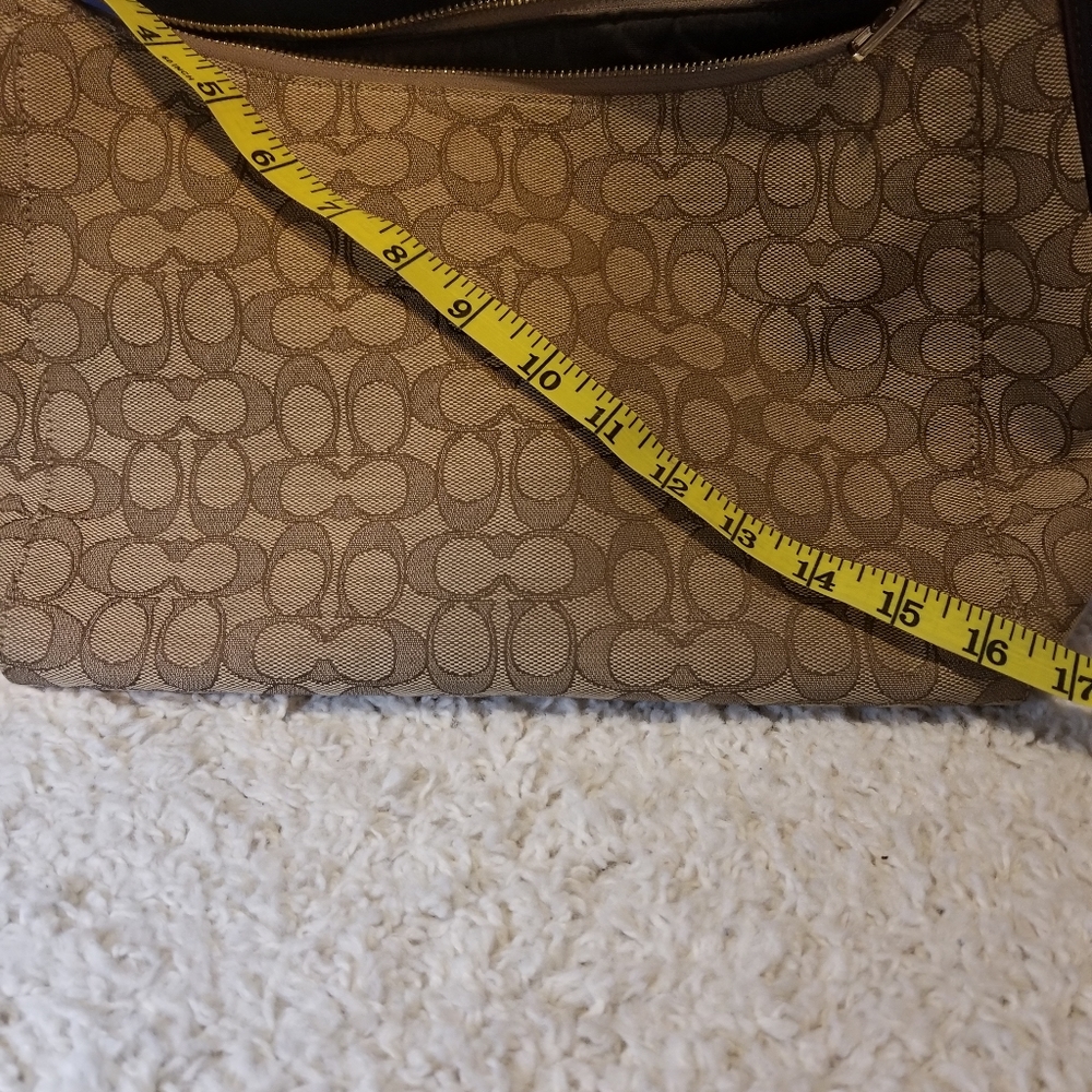 Coach Handbag - Picture 3 of 16